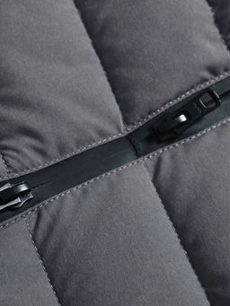 Куртка мужская гибридная стёганая с капюшоном с графеновой подкладкой серого цвета 9627_1Sr