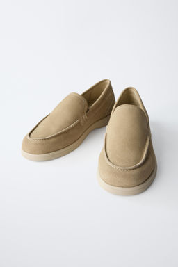 SPLIT SUEDE DECK SHOES