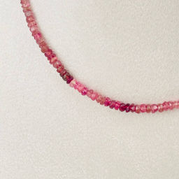 Колье из Шпинели