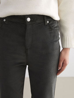 Dar Fit ?spanyol Pa?a Kadife Kad?n Pantolon