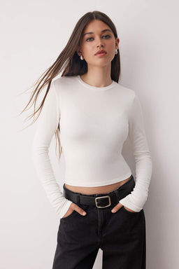 Trendyolmilla Siyah-Ekru Ikili Paket Crop/K?sa Fitted/Vucuda Oturan Orme Bluz TWOAW25BZ00061 фото 23