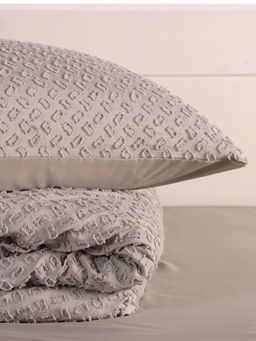 Постельное бельё Евро Тафтинг квадрат 200?217 см,230?240 см,50?70 см-2 шт., серое, 110 г/м?