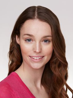 essence Карандаш для водной линии глаз Inner Eye Brightening Pen  фото 5