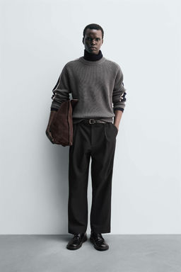 COLOUR BLOCK STRIPED SWEATER
