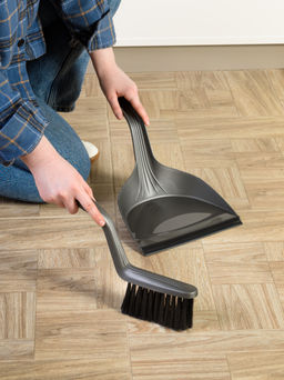 Щетка-сметка с совком Spin&Clean RocknRoll, с ручками 21 см, с кромкой, антрацит SC551710003 - Пластик репаблик фото 7