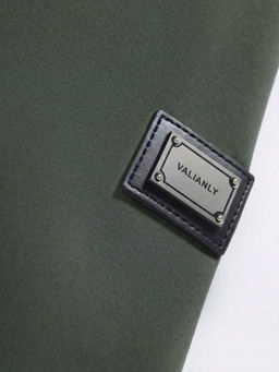 Ветровка мужская софтшелл виндстоппер с капюшоном спортивная цвета хаки 9617_1Kh