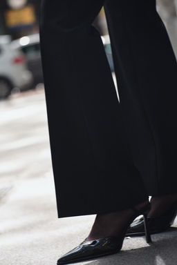 HIGH-WAIST FLARED TROUSERS - Zara фото 3