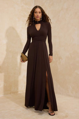 Kahverengi Aksesuar Detayl? Orme Maxi Abiye & Mezuniyet Elbisesi TPRSS26AE00004