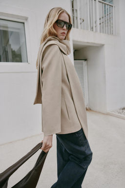 BLAZER WITH DRAPED NECK - Zara фото 12
