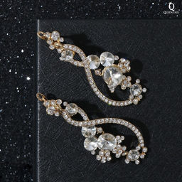 Серьги со стразами «Вечерние», белые в золоте