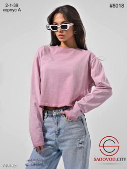 Укороченный лонгслив оверсайз