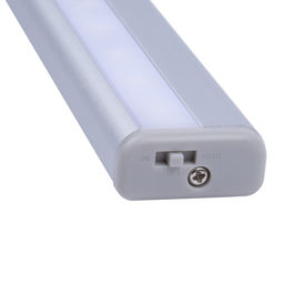 ULM-F48-2W/4500K/4AA SENSOR IP20 SILVER Светильник светодиодный для мебели с датчиком движения. Питание 4АА (не в/к). 188*30*15мм. 50Lm. ТМ Uniel