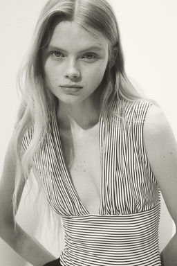 Body tanga con escote en V - H&m фото 3