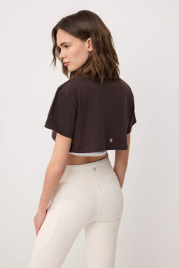 TRENDYOLMILLA Siyah Beyaz %100 Pamuklu 2 Katmanl? Reflektor Bask?l? Crop Orme Spor T-Shirt THMSS24TS00001 фото 29