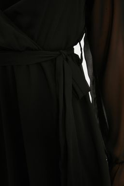 TRENDYOLMILLA Cok Renkli Kusakl? Duz Mini Dokuma Elbise TWOAW20EL0789