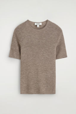 CAMISETA SIN COSTURAS DE LANA MERINO