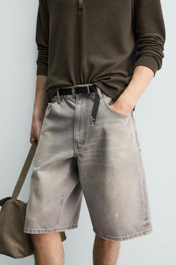 BERMUDA DENIM BAGGY FIT SALPICADURAS / Beige