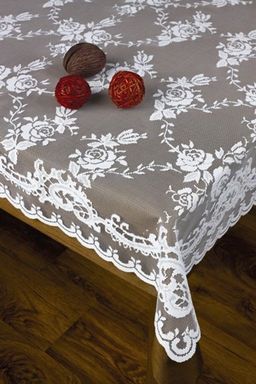 Скатерть арт. 214310/120/1, РЕТРО, 120 см х 160 см, тончайший ажур, белоснежная