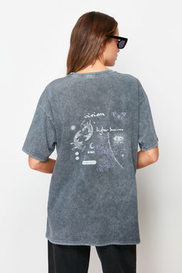 TRENDYOLMILLA Antrasit %100 Pamuk Soluk Efektli S?rt Bask?l? Boyfriend Bisiklet Yaka Orme T-Shirt TWOSS23TS00109  фото 26