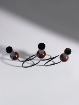 Подсвечник на 3 свечи «Канделябр. Параллельные вселенные», d=2.2 см, чёрный, 25×3.5×27.3 см