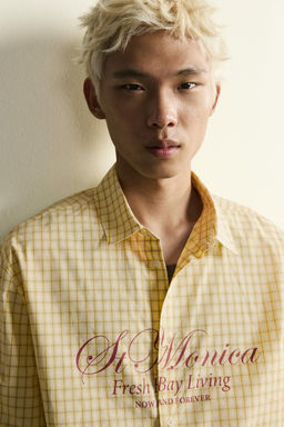 CAMISA RELAXED FIT CUADROS TEXTO ESTAMPADO / Amarillo - Zara фото 5
