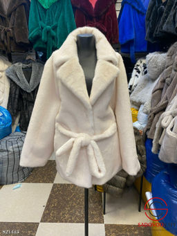 Шуба женская из искусственного меха