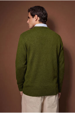 Haki Relaxed Bisiklet Yaka Kazak TMNAW26KZ00012