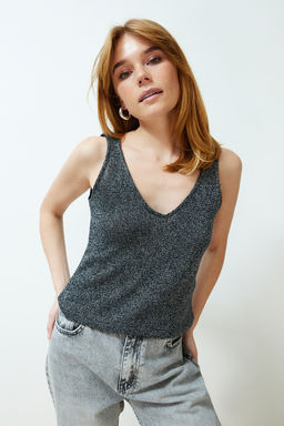 Gri Ince Basic V-Yaka Triko Bluz TWOSS23BZ00678