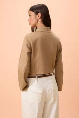 Bej Fermuarl_ V_cuda Oturan/Fitted Gabardin Mevsimlik _nce Ceket TWOSS26CE00033 - Trendyolmilla фото 4