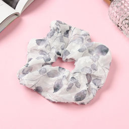 Цена за 2 шт. Резинка для волос «Орбита», листочки стиль, 13 см, белая