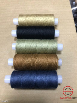 Нитки джинсовые, в упаковке 5 штук.