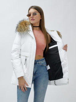 Куртка ПРЕМИУМ КЛАССА зимняя с мехом ЕНОТА, белого цвета - Mtforce фото 15