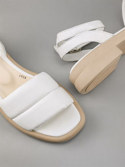 Босоножки 1904 Beyaz