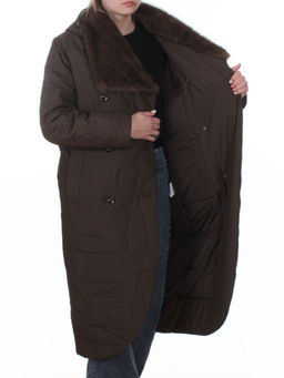 A617 BROWN Пальто зимнее женское (верблюжья шерсть, 120 гр. холлофайбер)