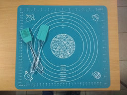 Набор для выпечки CLASSICA 3 предмета: кисточка, лопатка, коврик (силикон) арт.103587 - Mallony фото 4