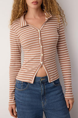 Wardrobe Essentials  Vizon Cizgili Dugmeli Slim/Vucuda Oturan Orme Bluz | TWOAW26BZ00011 - Trendyolmilla фото 3