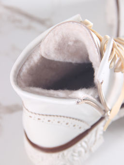 Ботинки 319.PODYUM141w.Вакса белая/шерсть