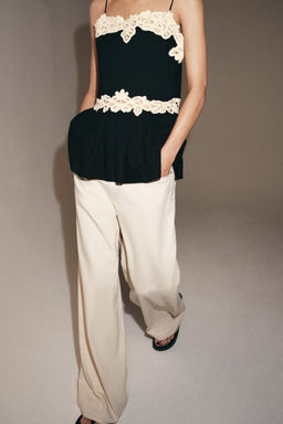 TOP ENCAJE CONTRASTE ZW COLLECTION / Blanco / Negro - Zara фото 4