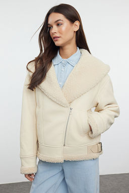 Siyah Regular Kal?p Pelus Detayl? Suni Deri Biker Ceket Mont TWOAW25MO00037 - Trendyolmilla фото 2