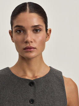 Жилет приталенный с шерстью / Zarina  фото 6