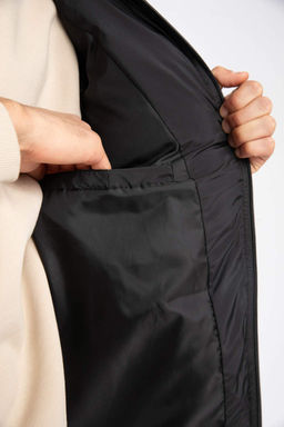 Надувной жилет Slim Fit с высоким воротником Надувной жилет - Defacto фото 8