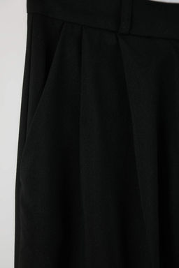 Siyah Pilili Genis Paca Extra Wide Leg Dokumlu Kumas Pantolon TWOAW26PL00155 - Trendyolmilla фото 2