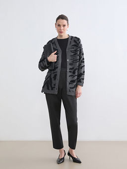 V Yaka Desenli Kad?n Triko H?rka