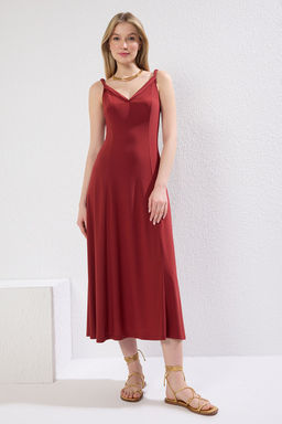 Kiremit Ask?l? V Yaka Skater/Belden Ac?lan EsnekMaxi Orme Elbise TWOSS25EL00384