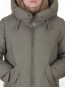 A622 OLIVE Куртка зимняя женская (200 гр. био-пух)