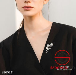 Брошь розочка на булавке