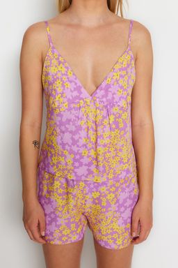 Trendyolmilla Cok Renkli Cicekli Ip Ask?l? Viskon Sortlu Dokuma Pijama Tak?m? THMSS23PT00003