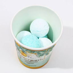 Бомбочки для ванны Блестящего года, аромат свежей мяты, 6?20 г, Чистое счастье