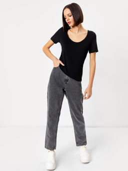 Футболка женская regular fit в черном цвете черный 112806 - Mark formelle фото 2
