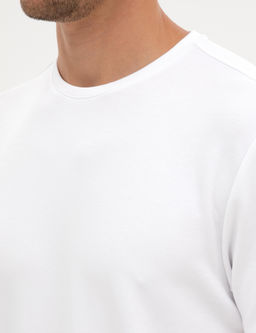 Beyaz Regular Fit Kal_n Dokulu Bisiklet Yaka Basic Ti__rt - Pierre cardin фото 7